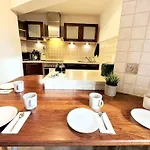 Exclusive Penthouse Near Citycenter 120m2 +netflix Apartmán Krakov