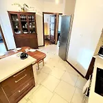 Exclusive Penthouse Near Citycenter 120m2 +netflix