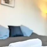 Exclusive Penthouse Near Citycenter 120m2 +netflix
