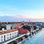 Exclusive Penthouse Near Citycenter 120m2 +netflix Apartmán Krakov