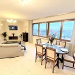 Exclusive Penthouse Near Citycenter 120m2 +netflix Apartmán Krakov