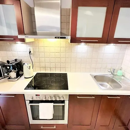 Exclusive Penthouse Near Citycenter 120m2 +netflix Appartement Krakau
