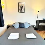 Exclusive Penthouse Near Citycenter 120m2 +netflix Appartement