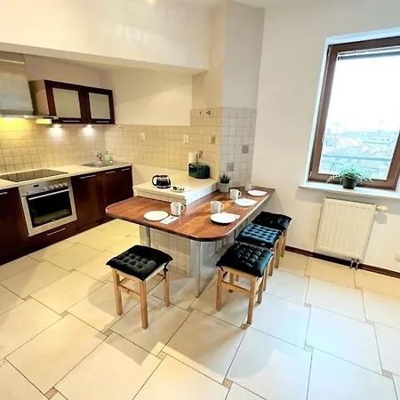 דירה Exclusive Penthouse Near Citycenter 120m2 +netflix קרקוב